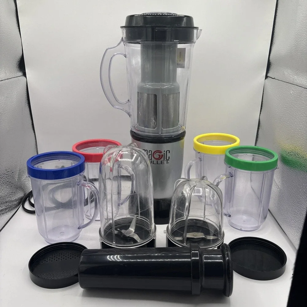 Magic Bullet MB1001 W/ 6 Cups Blender  2 Blades 3 Lids Masher Gaskets & Base